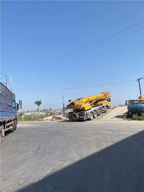 大关县25吨吊车的租赁价格大概是多少？