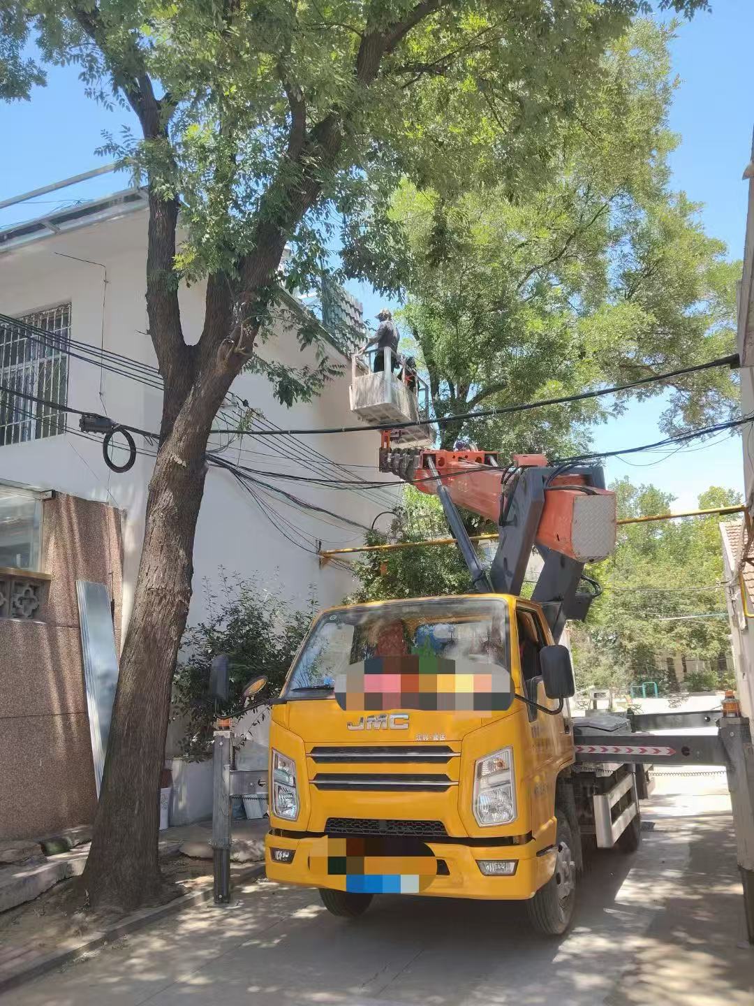 大关县高空作业车能吊装重物吗？最大承载多少公斤？